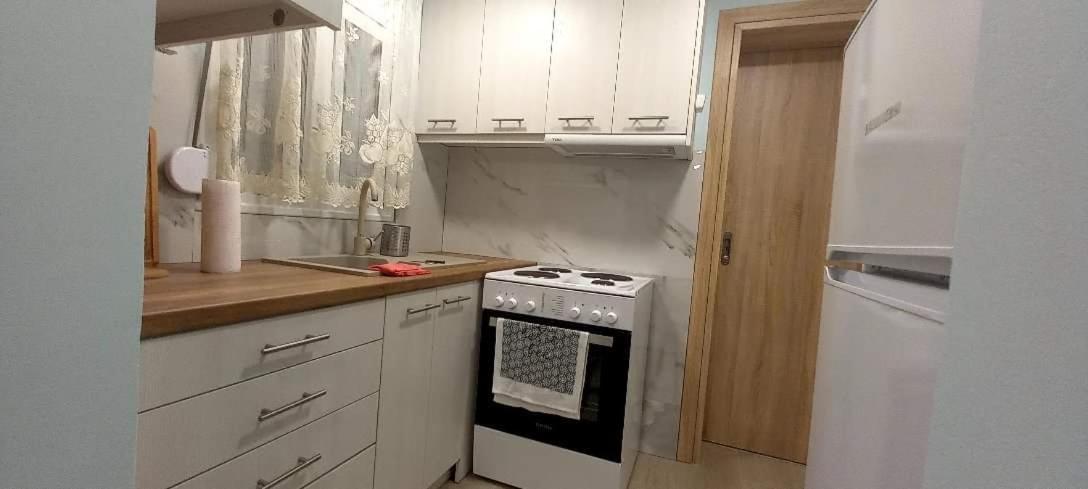 Guesthouse Aggelos Porto Germeno Zewnętrze zdjęcie